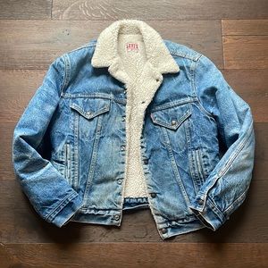Vintage Levi’s Sherpa Trucker Jacket